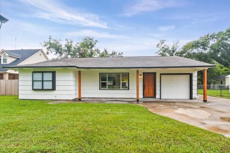 227 Wildwood Street Baytown TX 77520
