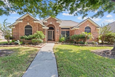 4022 Waterwood Drive Baytown TX 77521
