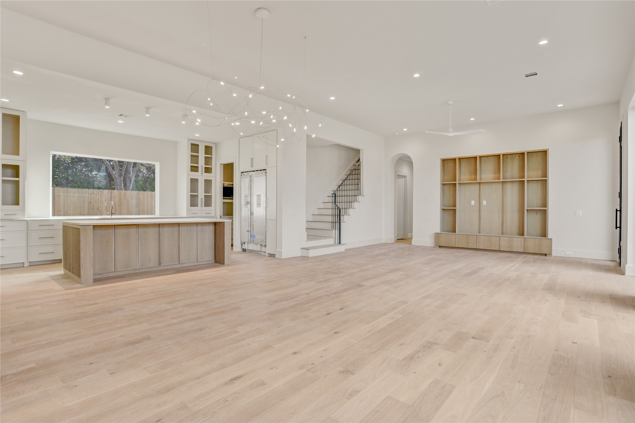 1619 Woodvine Drive Houston TX 77055