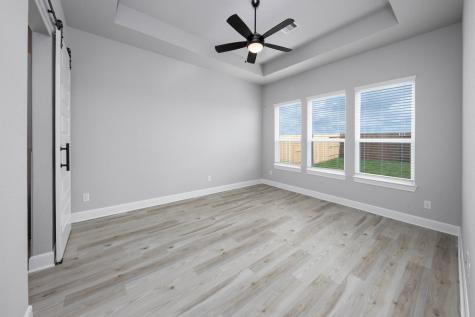 1922 June Lake Lane Iowa Colony TX 77583