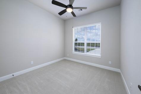 1922 June Lake Lane Iowa Colony TX 77583