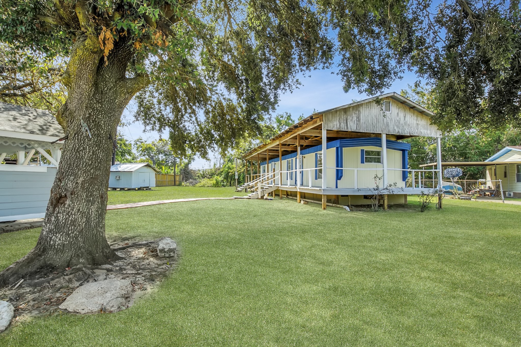 503 Vista Avenue Baytown TX 77520