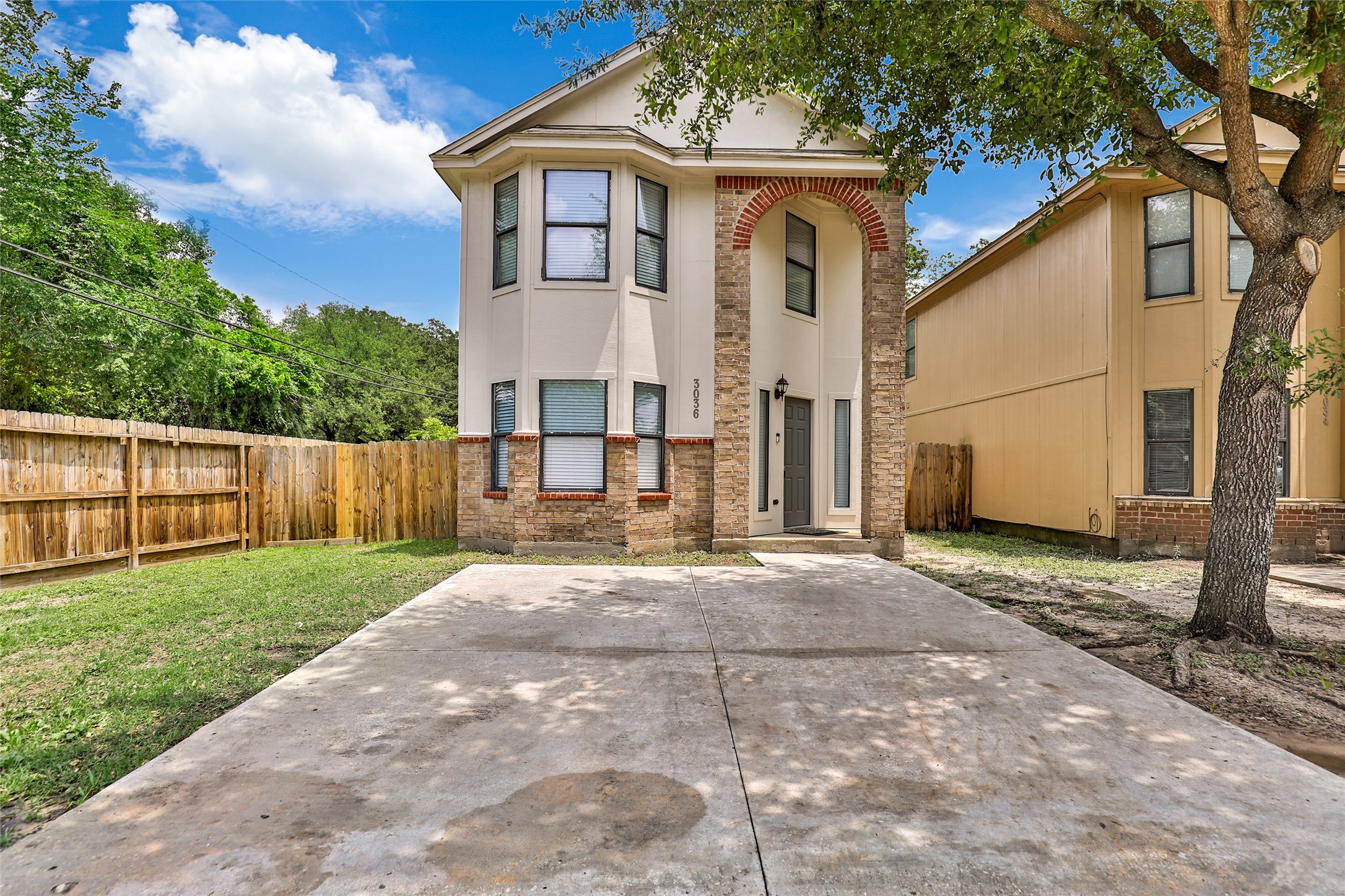 3036 La Estancia Lane Houston TX 77093