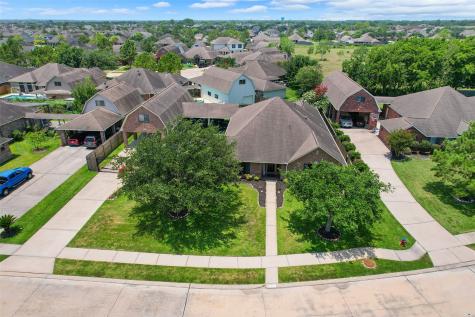 2166 Santa Cruz Lane League City TX 77573
