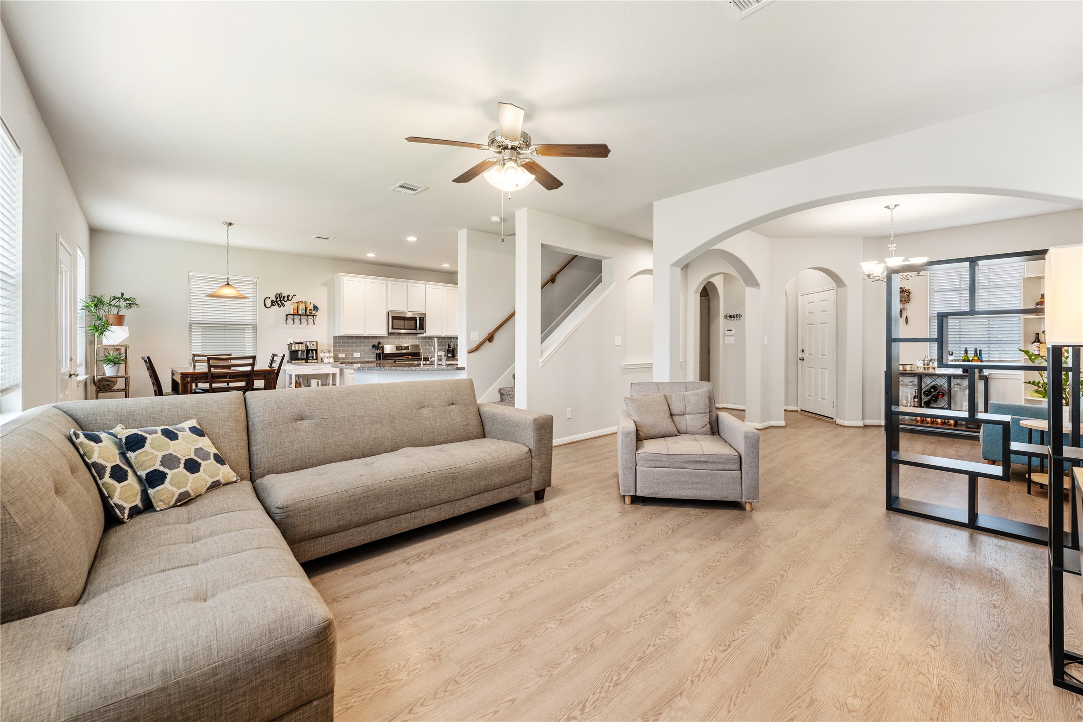 2815 Meandering Elm Trail Houston TX 77045