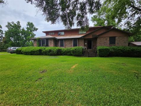 5022 Bretshire Drive Houston TX 77016