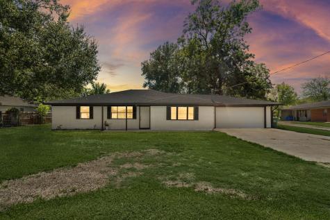 1009 Susan Street Dayton TX 77535