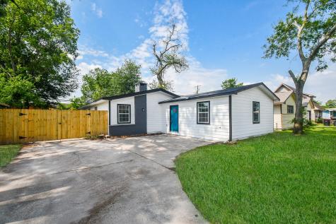 4818 Otterbury Drive Houston TX 77039