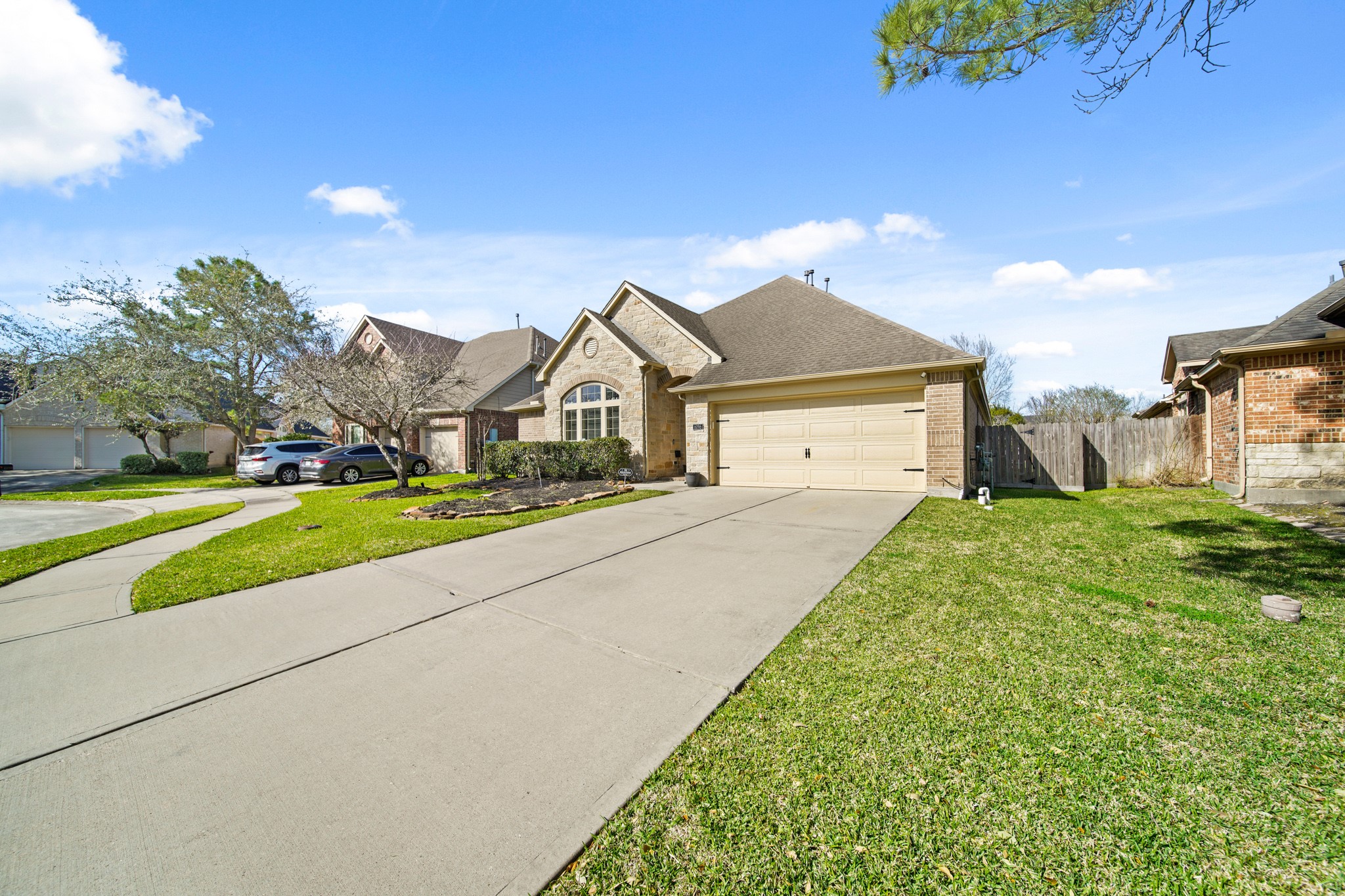 6096 Scarborough Lane League City TX 77573