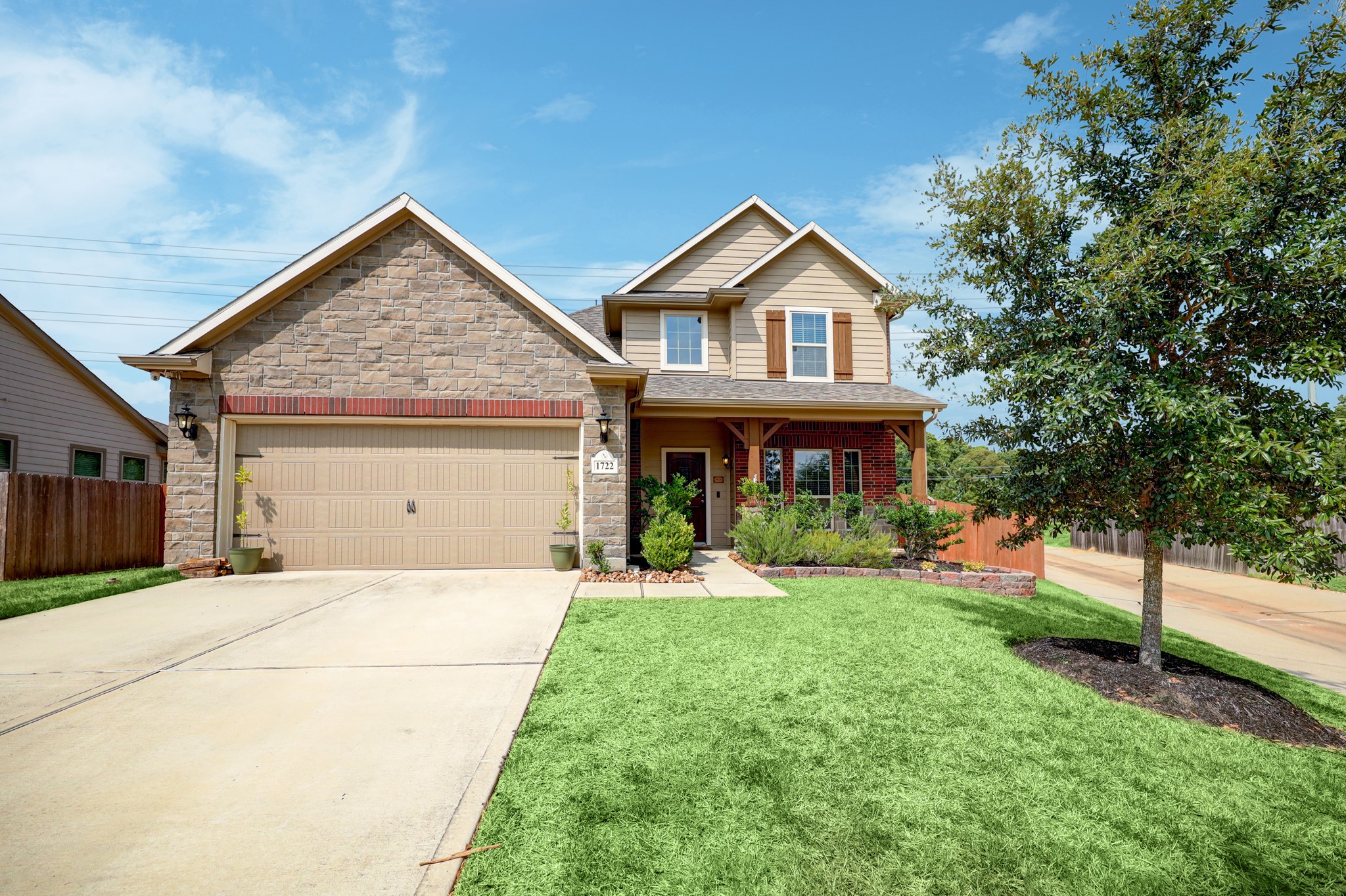 1722 Wandering Hills Road Conroe TX 77304
