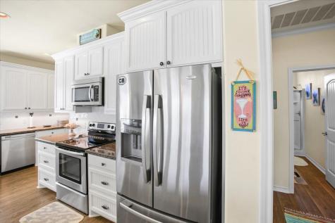 942 Palm Ridge Drive Crystal Beach TX 77650