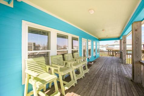 942 Palm Ridge Drive Crystal Beach TX 77650