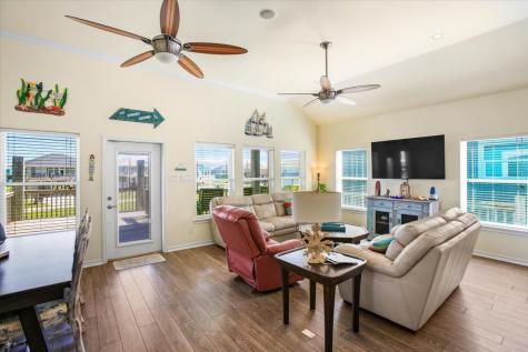 942 Palm Ridge Drive Crystal Beach TX 77650