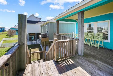 942 Palm Ridge Drive Crystal Beach TX 77650