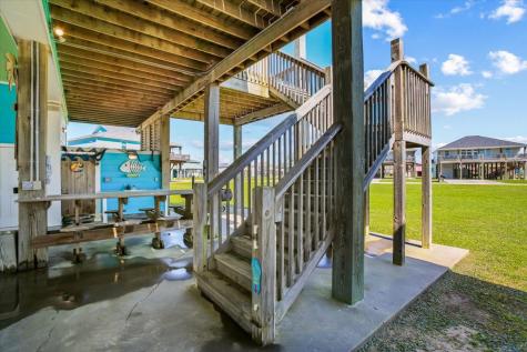 942 Palm Ridge Drive Crystal Beach TX 77650