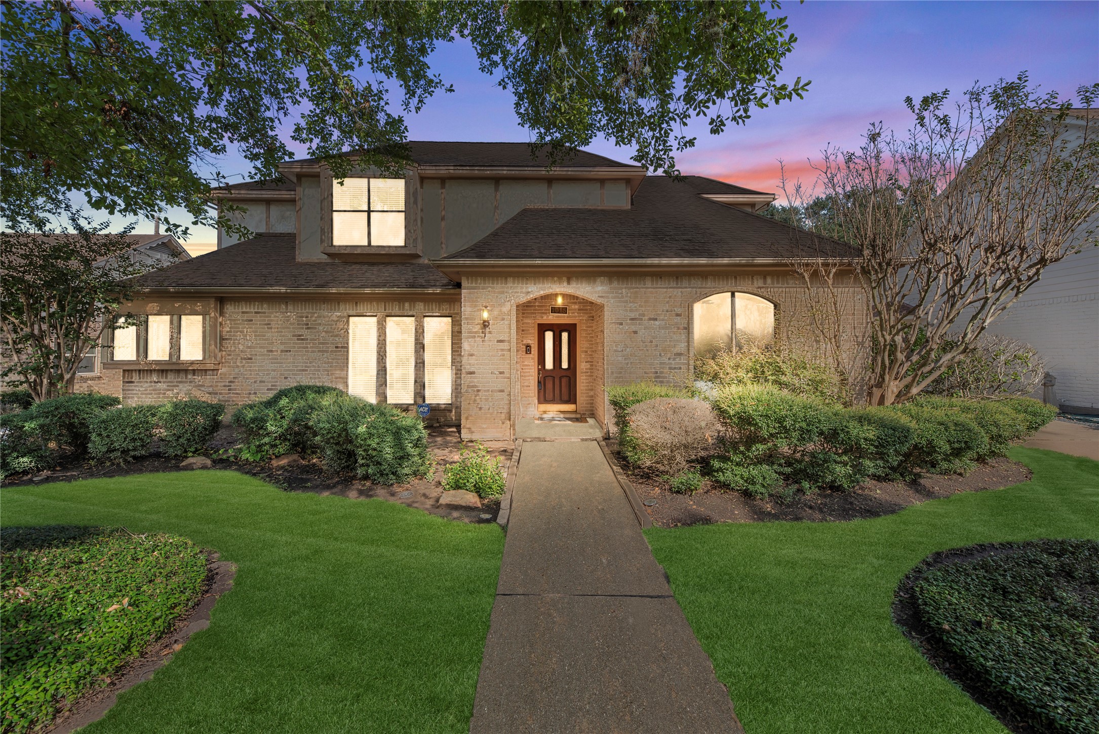 1015 Goldfinch Avenue Sugar Land TX 77478