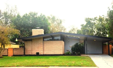 502 Gilpin Street Houston TX 77034