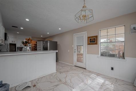811 Loire Lane Houston TX 77090