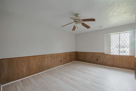 811 Loire Lane Houston TX 77090