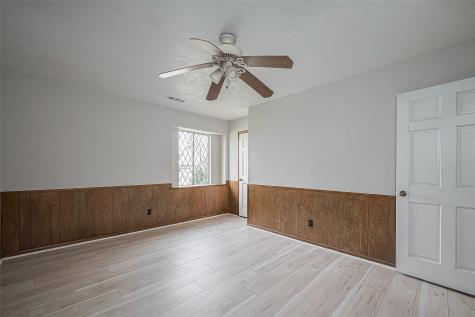 811 Loire Lane Houston TX 77090