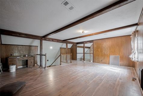 811 Loire Lane Houston TX 77090