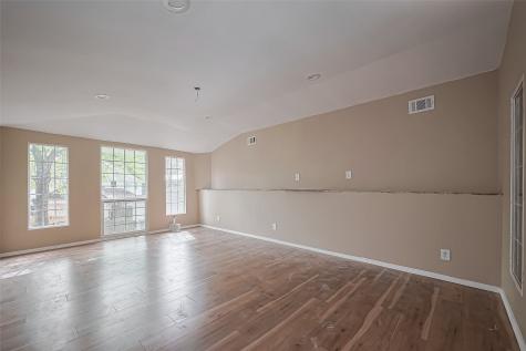 811 Loire Lane Houston TX 77090