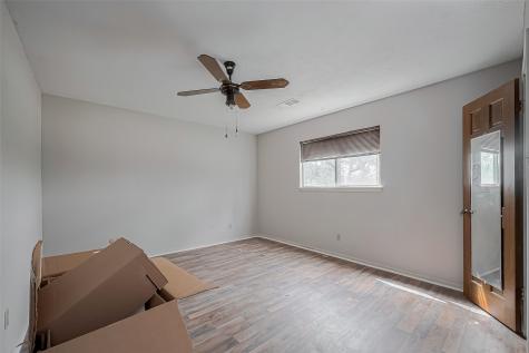 811 Loire Lane Houston TX 77090