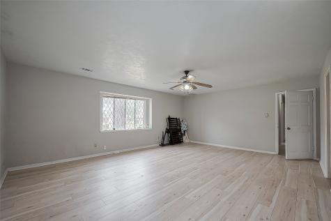 811 Loire Lane Houston TX 77090