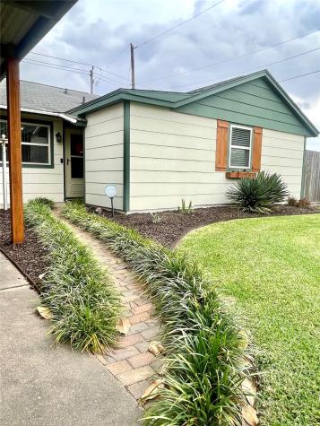 3709 Cedarcrest Drive Pasadena TX 77503