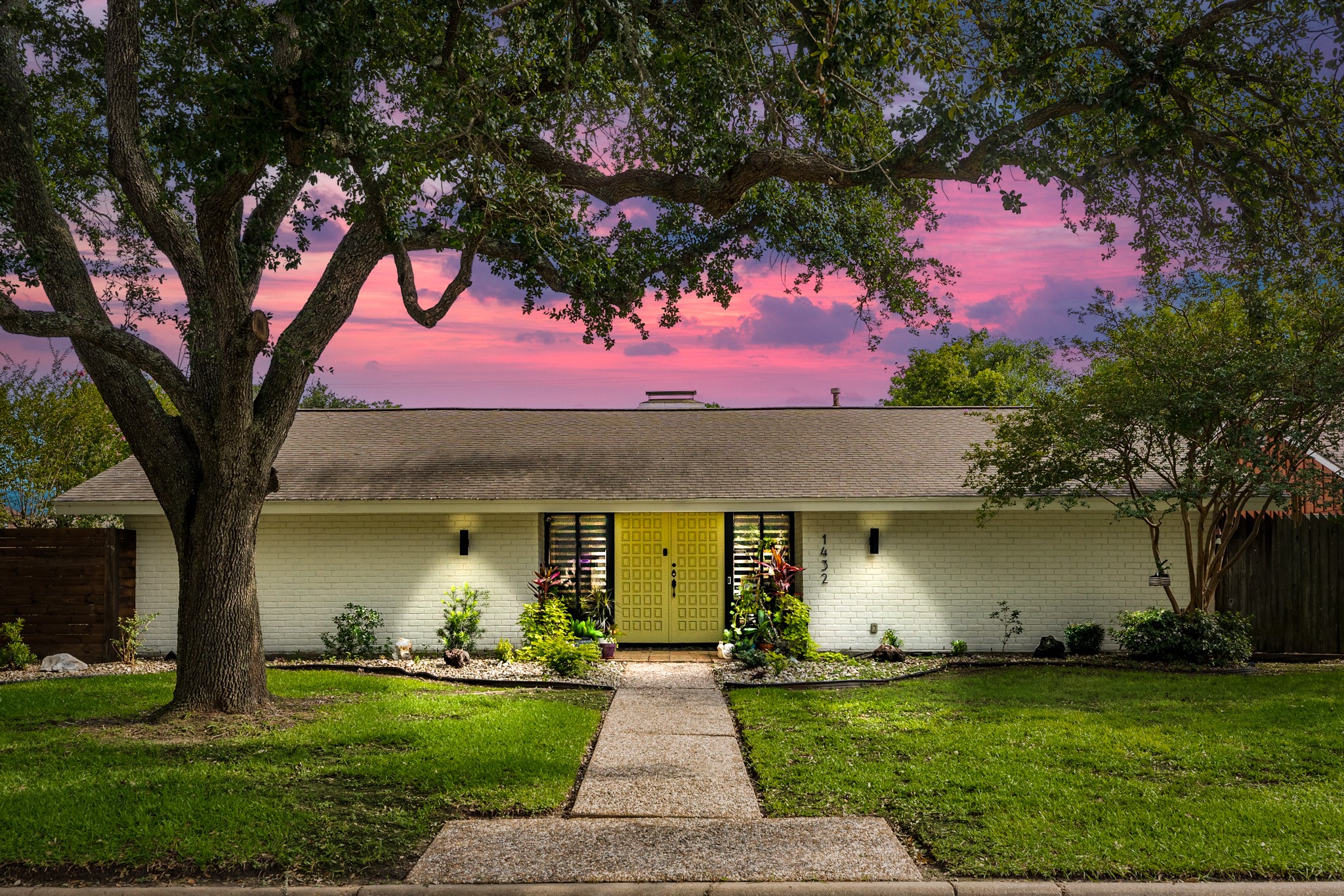 1432 20th Avenue N Texas City TX 77590