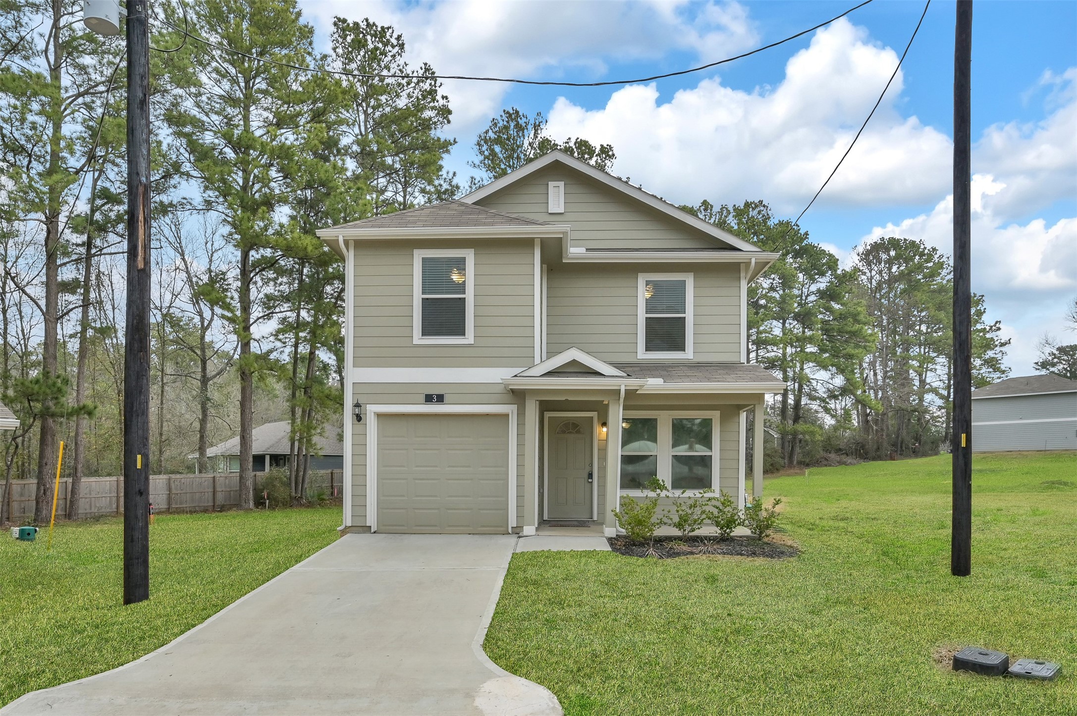 3 Holly Lane Huntsville TX 77340