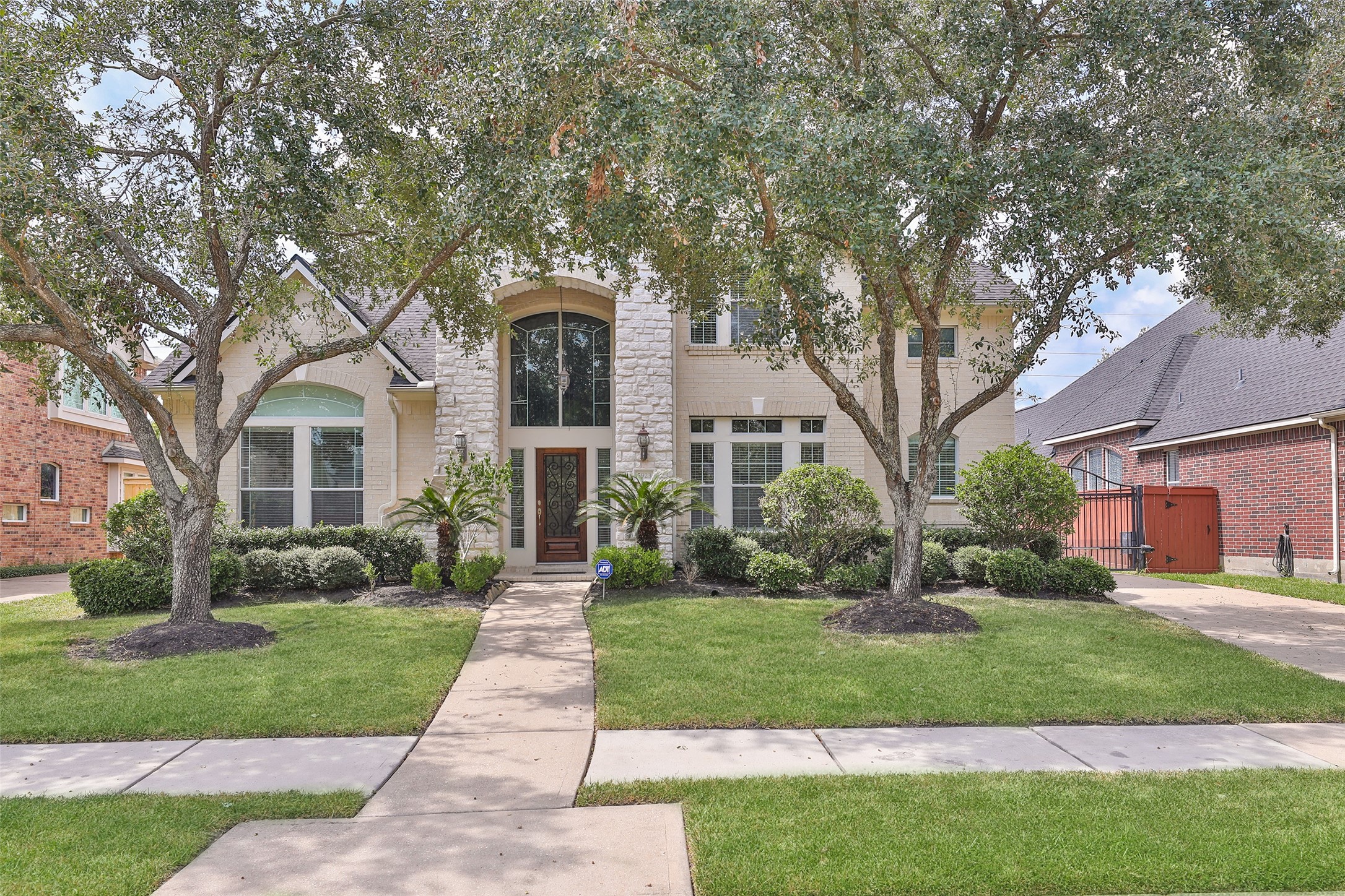 5923 Serrano Terrace Lane Houston TX 77041