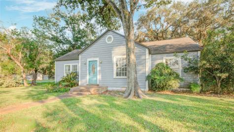 508 E 2nd Street Sweeny TX 77480