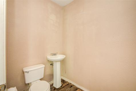 508 E 2nd Street Sweeny TX 77480