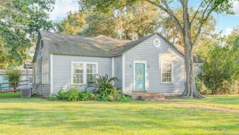 508 E 2nd Street Sweeny TX 77480