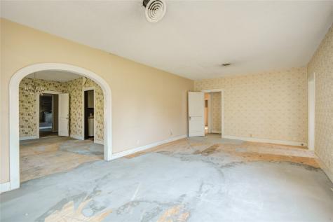 508 E 2nd Street Sweeny TX 77480