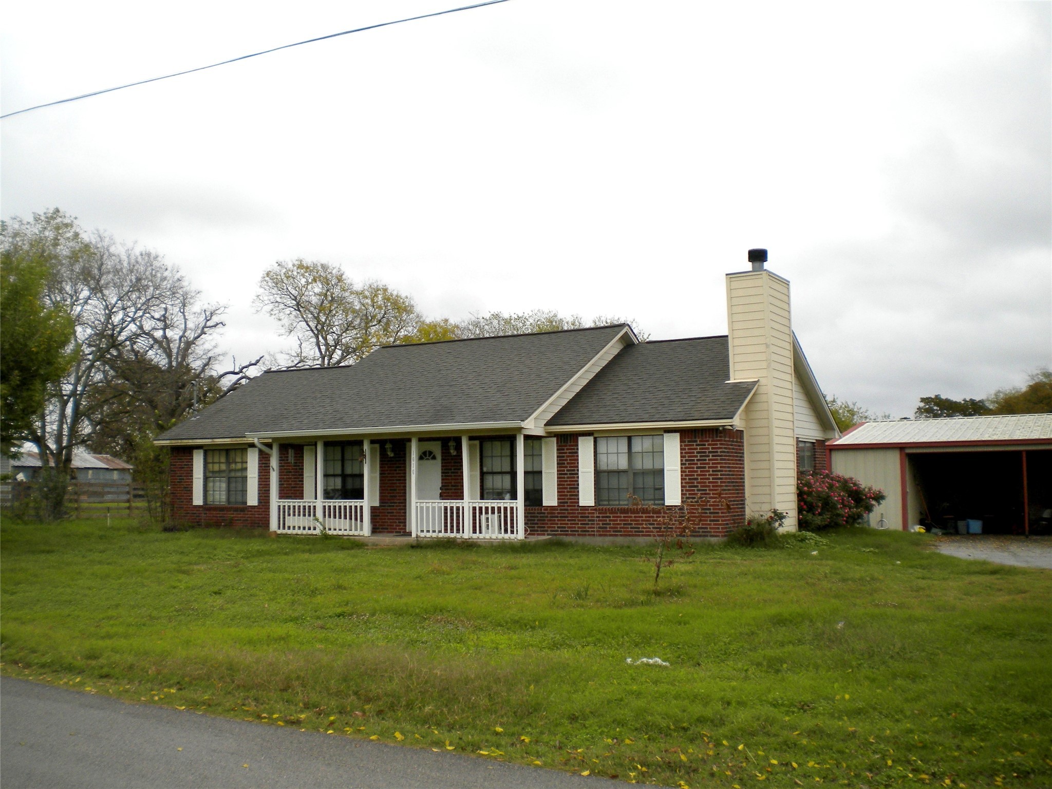 1010 N Shipp Street Madisonville TX 77864