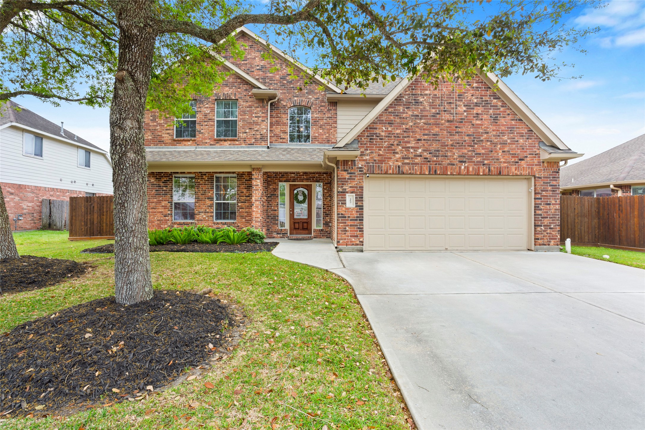 469 Magnolia Crossing League City TX 77573