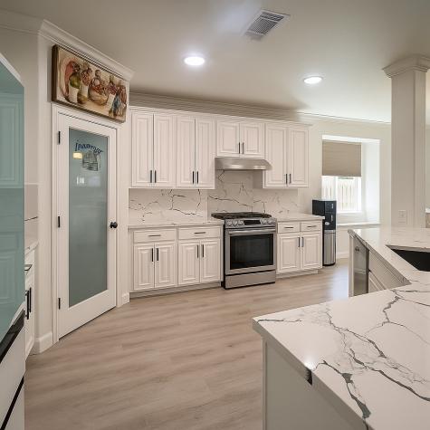 1905 Emerald Breeze Court Pearland TX 77089