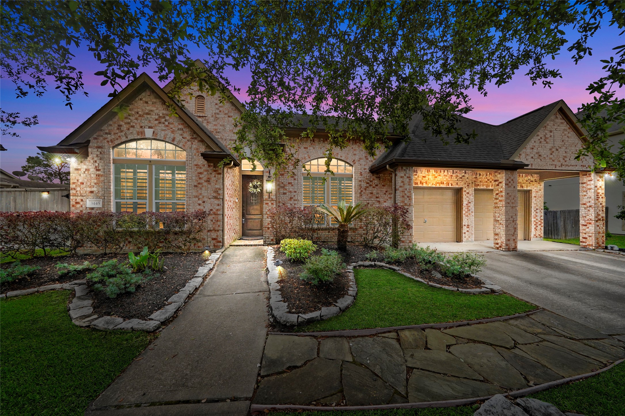 3445 Queensburg Lane Friendswood TX 77546