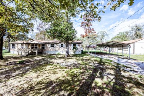 111 Lakeside Drive Huntsville TX 77320