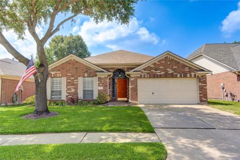 19043 Village Maple Court Houston TX 77084