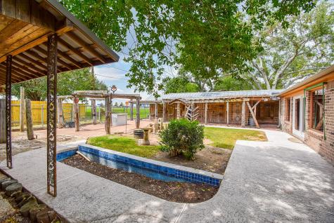 3107 Myatt Lane El Campo TX 77437