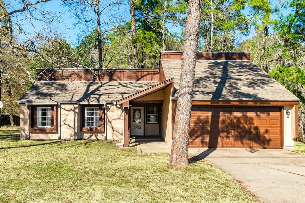 148 N Lake Drive Livingston TX 77351