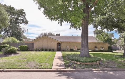883 Carlingford Lane Houston TX 77079