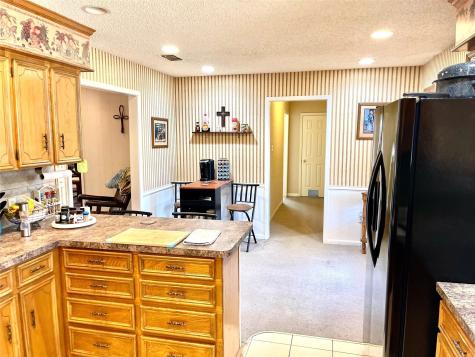 710 S Main Street Tehuacana TX 76686