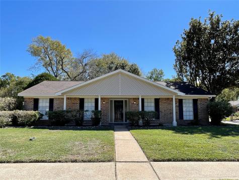 5615 Conecrest Court Houston TX 77088