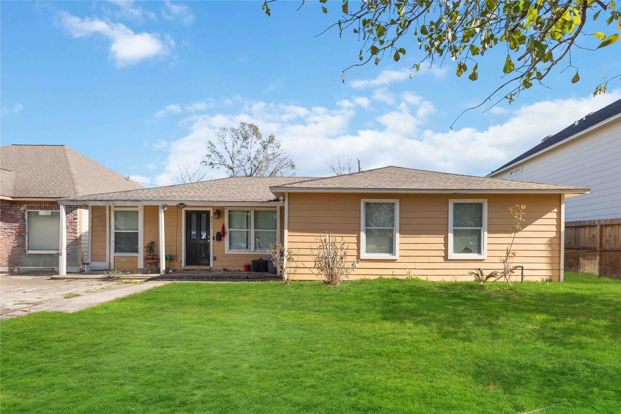 5211 Kelso Street Houston TX 77021