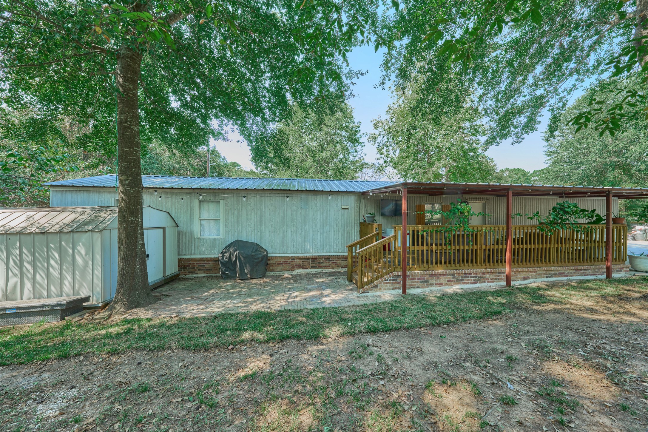 13127 S Lee Shore Drive Willis TX 77318