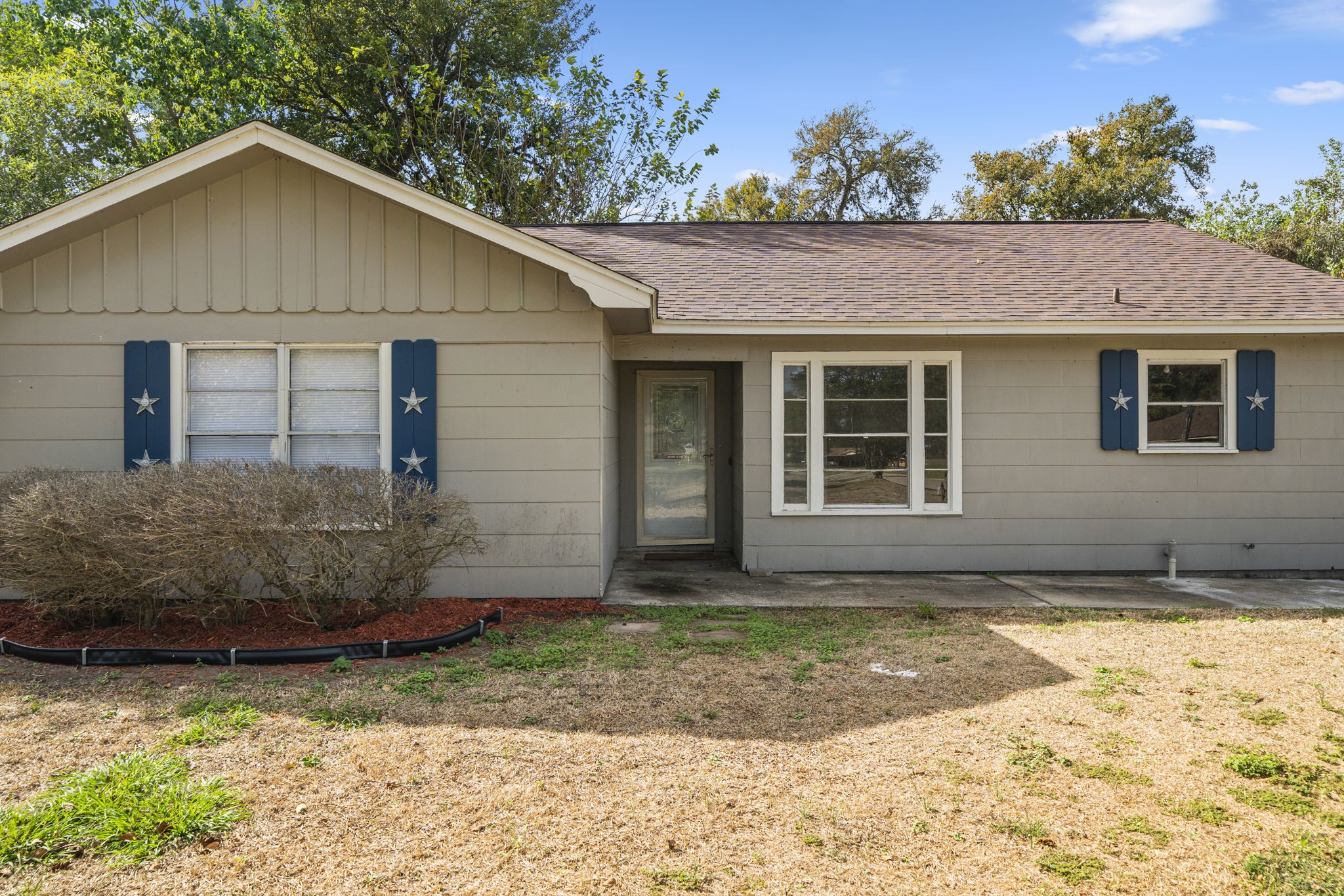 213 Burnett Drive Baytown TX 77520